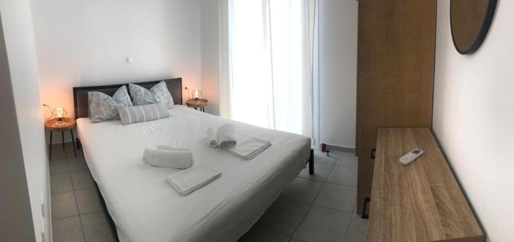 Retreat Apartments In Drosia - 2 Bedrooms Apartment Makris Gialos  外观 照片