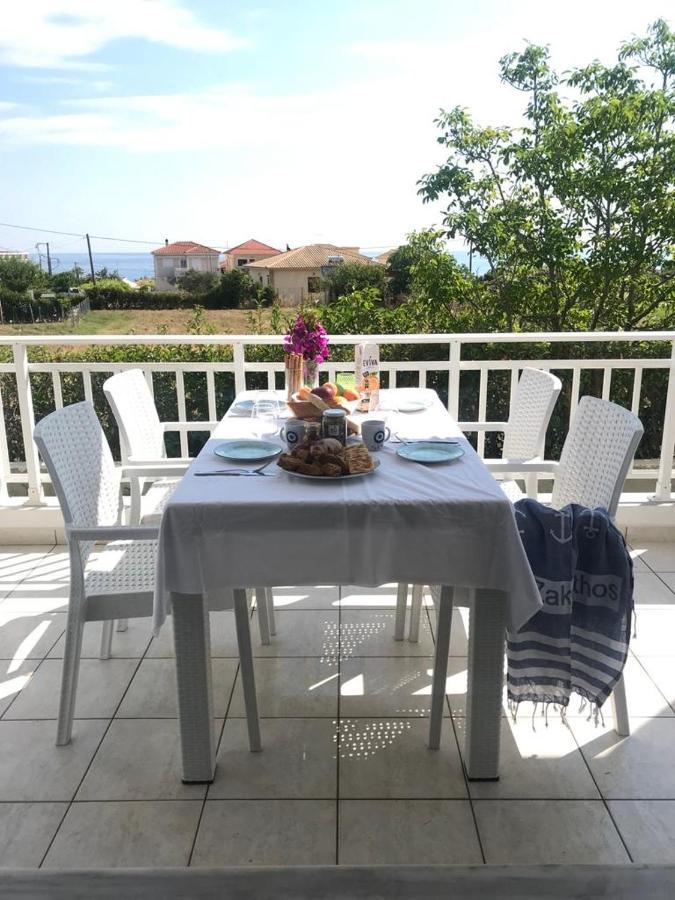 Retreat Apartments In Drosia - 2 Bedrooms Apartment Makris Gialos  外观 照片